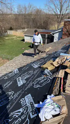 Peak 2 Peak: Roof Repair Services in St. Joseph MO